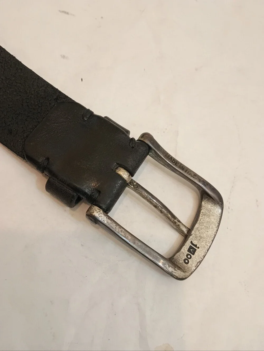 John Varvatos Black ILeather Belt Men’s Size 34 Distressed Buckle Made In Italy